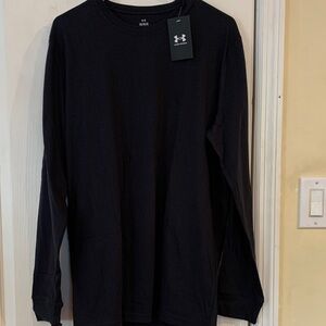 Under Armour Men's Dark Long Sleeve Tee